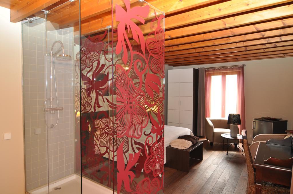 Restaurant & Rooms Cabrit Sant Mateu Zimmer foto
